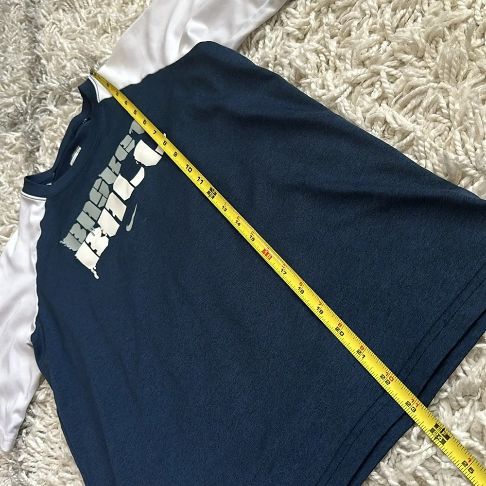 Nike Basketball Shirt Size Medium Short Sleeve Blue